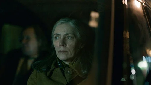Медленные лошади 1 сезон 4 серия — кадр