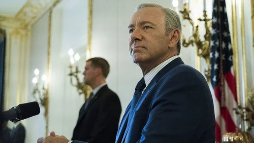 Карточный домик 5 сезон 2 серия — кадр