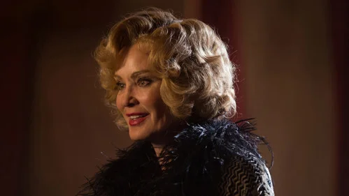 Американская история ужасов 4 сезон 13 серия — кадр